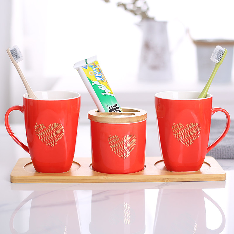 Creative ceramic big red wedding Korean household wash cup set couple simple toothbrush cup tooth cylinder cup pair