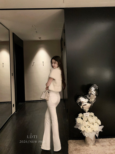 Ldtj High-End Autumn and Winter New Pure Cotton Korean Style Versatile High-Waisted Slimming High-End White Flared Denim Pants for Women