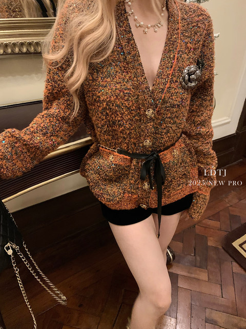Ldtj High-End Custom-Made Cardigan with a Starry Pattern, Autumn Style, Chanel-Inspired, Heavy Sequin Embellishments, Horse Hoof Sleeves, V-Neck, Knitted Cardigan for Women