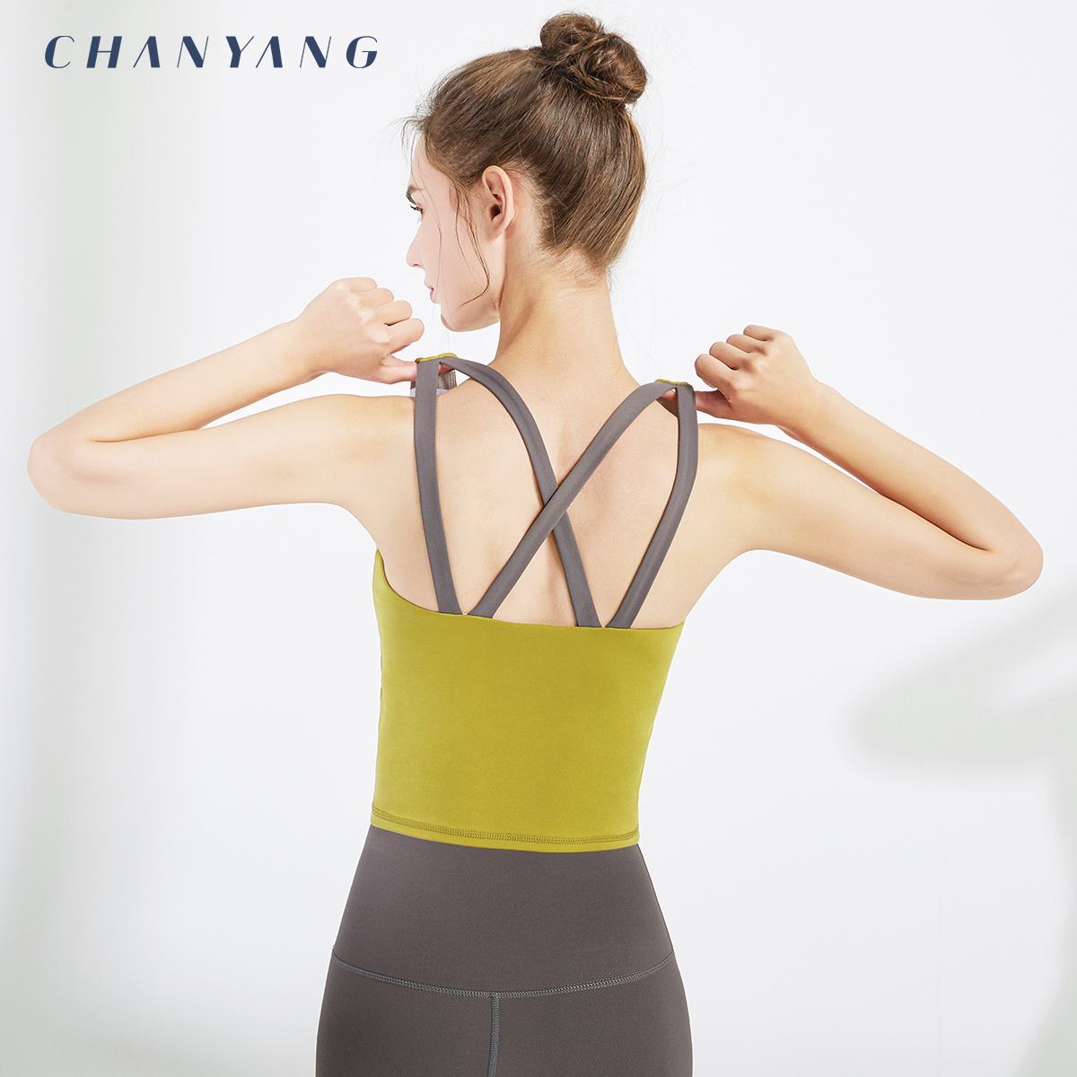 Yoga vest female sexy Net Red fashion new with chest pad professional sports fitness yoga vest top
