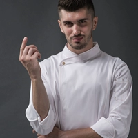 Белый лонгслив