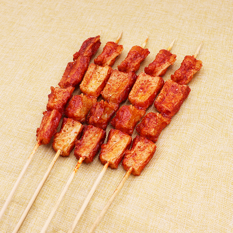 A large series of models of fake food foodstuffs linked to fragile bone locks of fragile bone