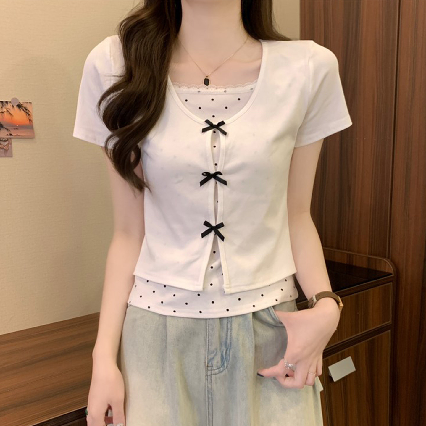 时尚波点蕾丝花边短袖T恤女夏季2026新款设计感蝴蝶结假两件上衣