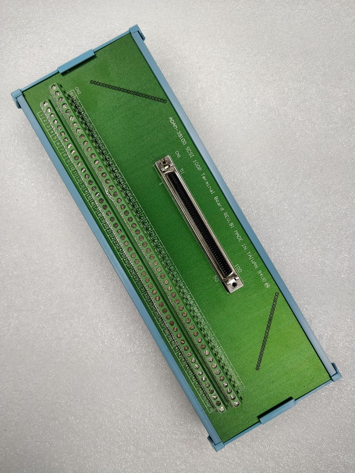 Advantech ADAM-39100 SCSI 100P Terminal Board