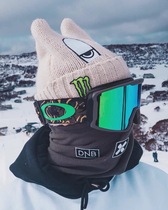 Snowboard ghost claw eyes Dragon King hat Knitted ski hat warm hip hop trend