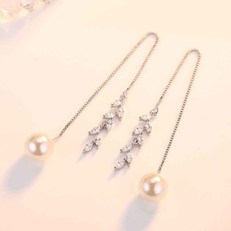 999 Pure Silver Plated Platinum Petal Ear Necklace Long Version Ear Pendant Earrings Ear pin Anti-allergy Chow Tai Fosun