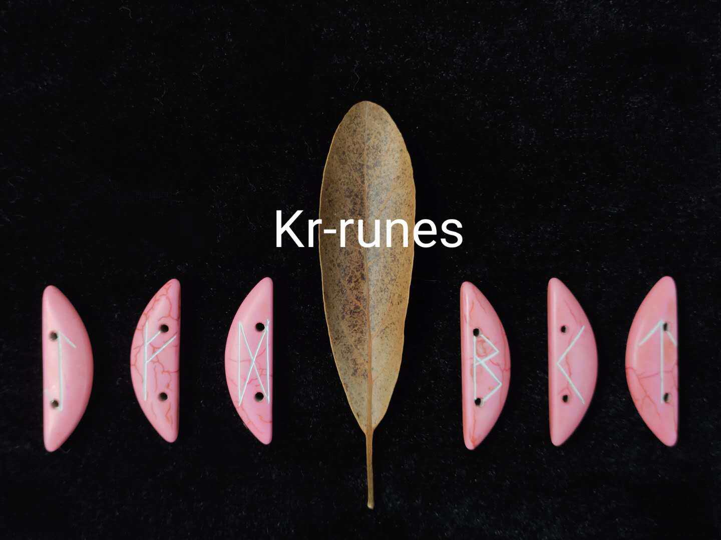 (one set only) Phantom Moon-Pink Pine Stones Luernstone Such As Nishi Is Small And Cute