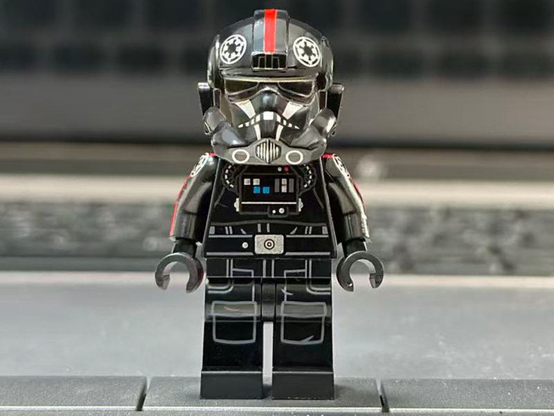 【Gcc】Star Wars Advanced Titanium Pilot the Rise of Skywalker Official Helmet Body