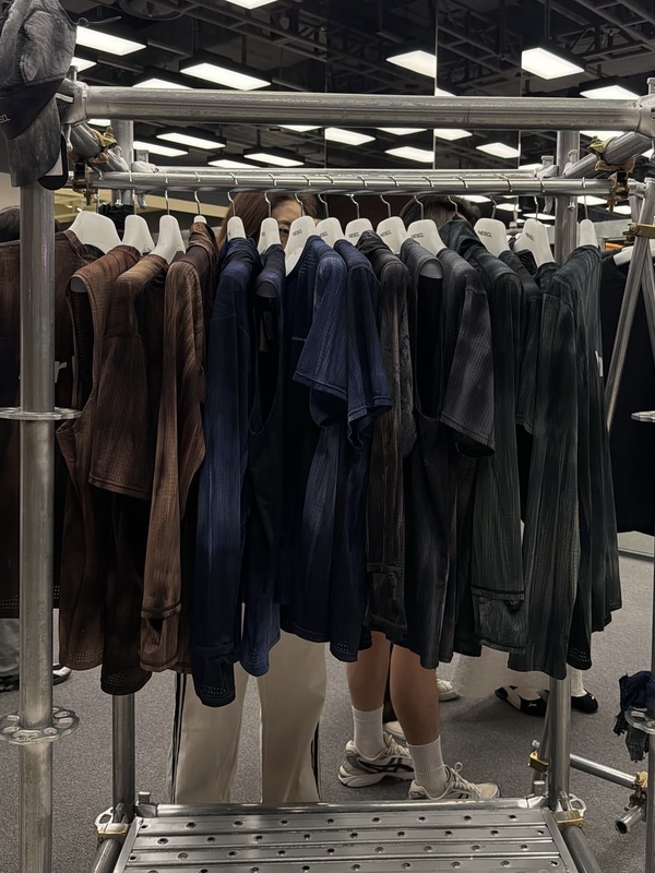 【Cinder Studio】Korean Designer Nes*L Urban Running Tie-Dye Hooded Crew Neck T-Shirt