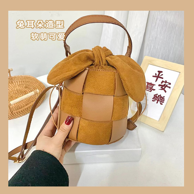 Handmade DIY Creative Year of the Rabbit Bucket Bag DIY Kit Crossbody Tote Bag Gift for Girlfriend