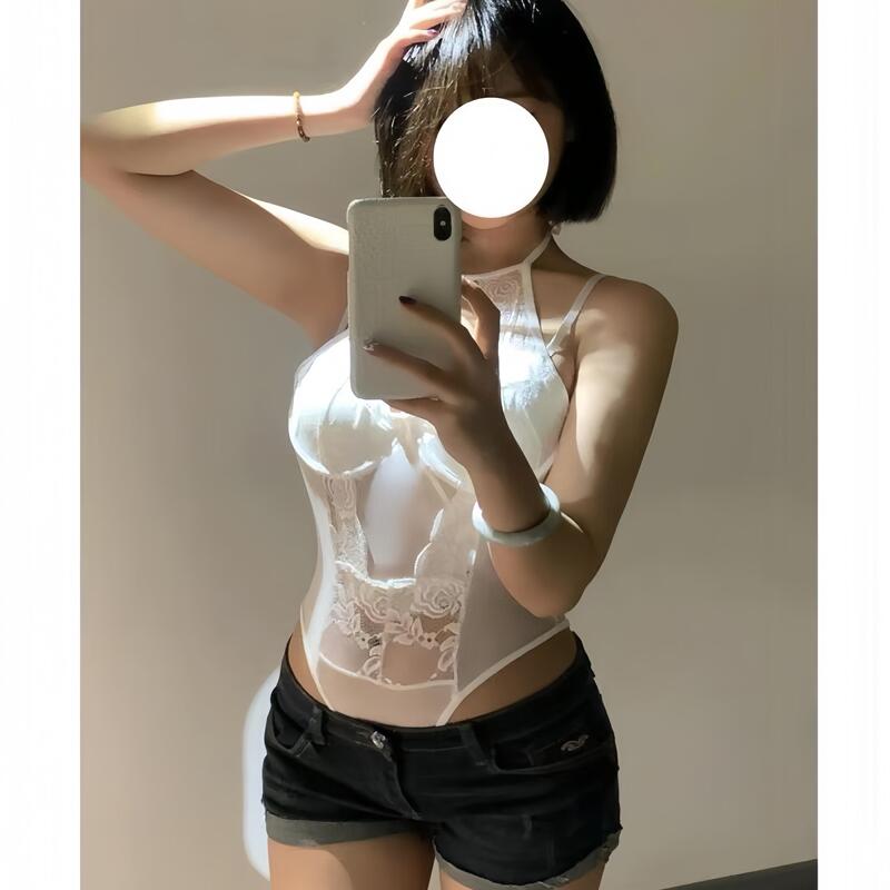 White Hollow Lace Halter Neck Camisole, Feminine and Alluring, Inner Wear Bra, Tight-Fitting One-Piece, Slimming