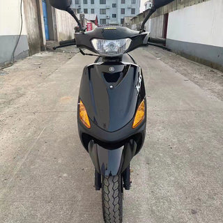 Second-hand Yamaha Qiaoge motorcycle 100CC Fuxi 125 ghost fire fuel pedal lady's whole vehicle