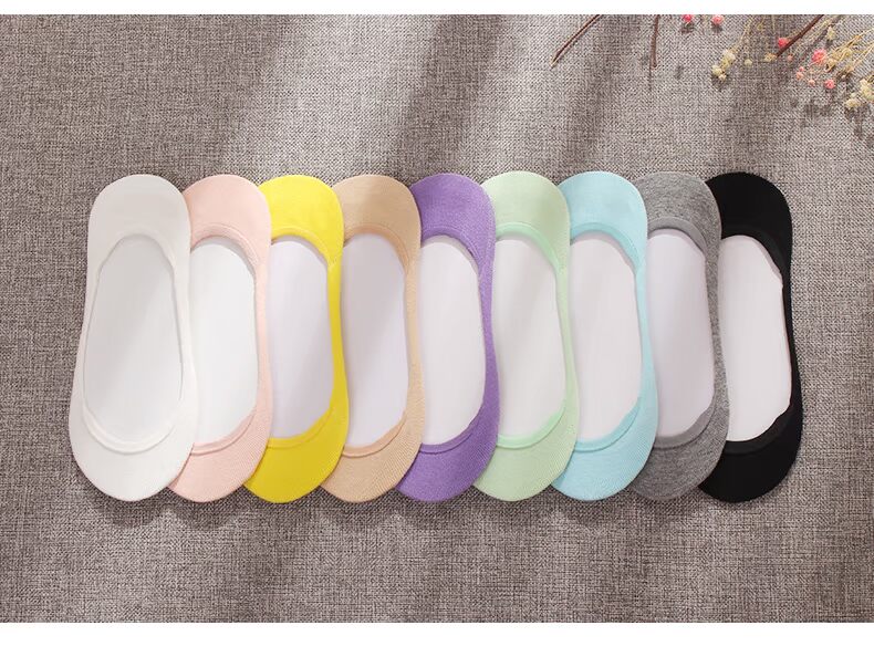 Thuyền vớ nữ mùa thu và mùa đông miệng nông vớ vô hình silicone chống trượt mùa hè thấp để giúp vớ bốn mùa vớ cotton màu rắn vớ của phụ nữ vớ bàn