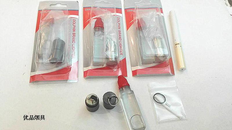 618 Cá heo Mini Nhỏ Kerosene Bật lửa ngoài trời Không thấm nước Gửi Vòng chống nước Kerosene Core Flint - Bật lửa bật lửa đẹp độc lạ