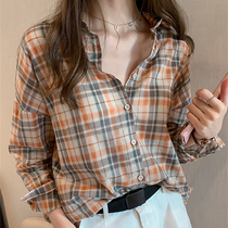 European station plaid shirt female retro Hong Kong flavor long sleeve loose 2021 Spring and Autumn Winter new design sense shirt