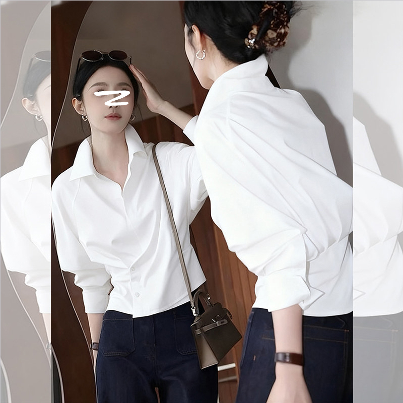 European Style White Long-Sleeve Shirt for Women, 2026 New Design, Spring/Summer/Fall, Irregular Waist-Cinching, Youthful Top European Style White Long-Sleeve Shirt for Women, 2026 New Design, Spring/Summer/Fall, Irregular Waist-Cinching, Youthful Top