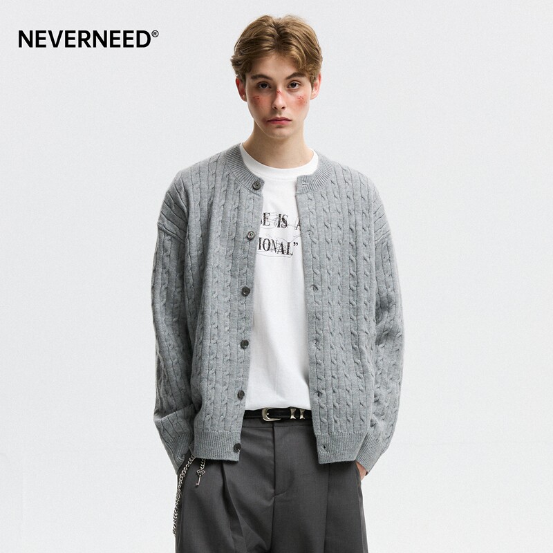 Neverneed Twist Pure Color Sweater Cardigan for Men and Women Early Spring American Fashion Brand Textured Couple Knitted Jacket Neverneed Twist Pure Color Sweater Cardigan for Men and Women Early Spring American Fashion Brand Textured Couple Knitted Jacket