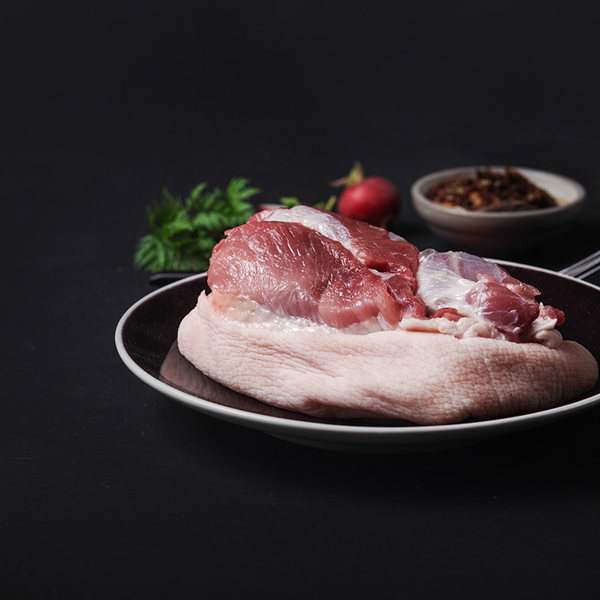 网易味央 去骨 黑猪肉蹄髈 500g*2件 双重优惠折后¥55包邮(拍2件)