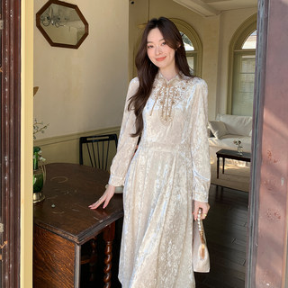 Gertcorel2025 neues winterkleid im chinesischen stil mit langem rock und rundhalsausschnitt, besticktem aprikosenkleid für frauen