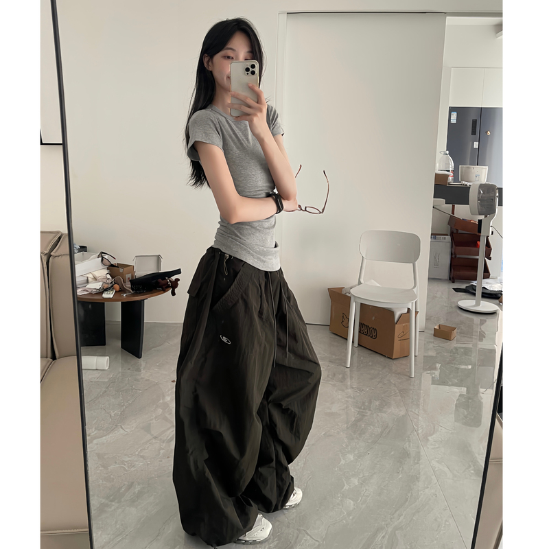 Yusan American-Style Parachute Cargo Pants with Loose Fit, Elastic Drawstring, Pleated Pockets, American Casual Long Pants for Summer