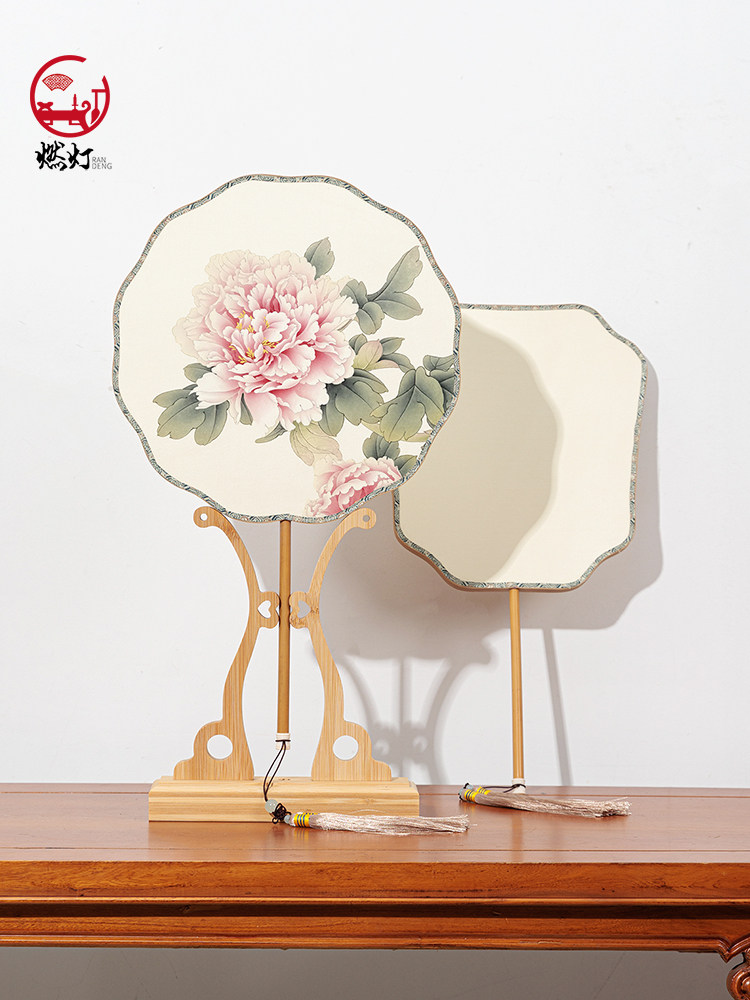 Double-Sided Painted Palace Fan with Traditional Chinese Style, Hand-Painted with Fine Brushwork, Small Script Fan, Blank Round Fan, Long-Handled Craft Fan, Gift