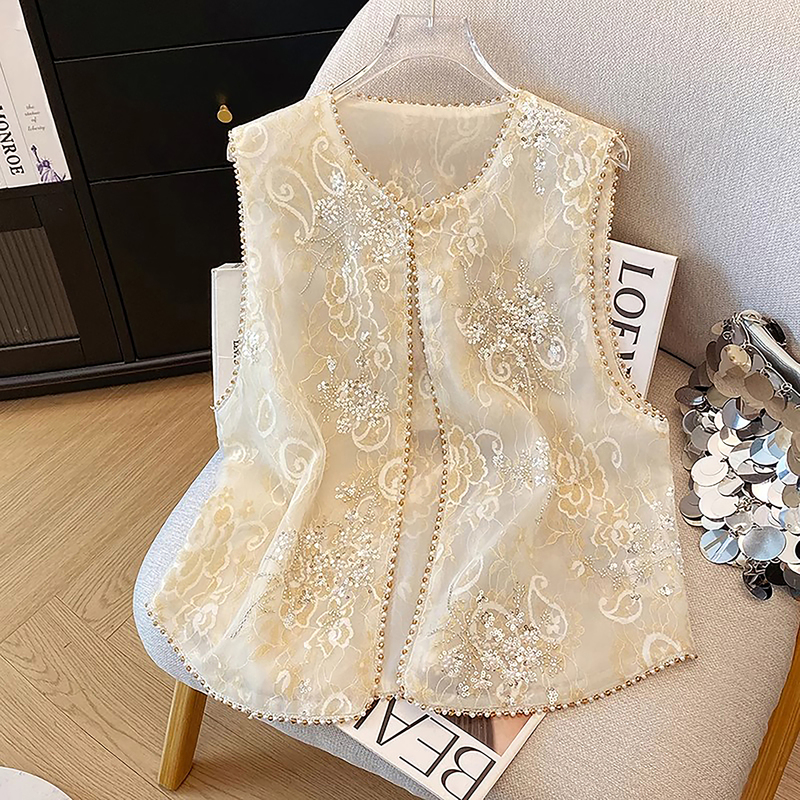 2026 Summer New Style New Chinese-Style Retro Embroidered Beaded Vest for Women, Thin and Stylish, Versatile Outerwear Vest 2026 Summer New Style New Chinese-Style Retro Embroidered Beaded Vest for Women, Thin and Stylish, Versatile Outerwear Vest