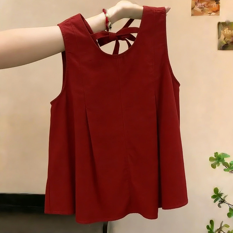 High-End Retro Red Sleeveless Vest for Women 2026 Summer New Style Round Neck Tie-Up Versatile Age-Reducing Slimming Top High-End Retro Red Sleeveless Vest for Women 2026 Summer New Style Round Neck Tie-Up Versatile Age-Reducing Slimming Top