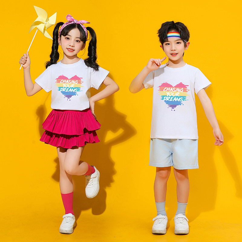 冯宝宝园服表演服的LOGO