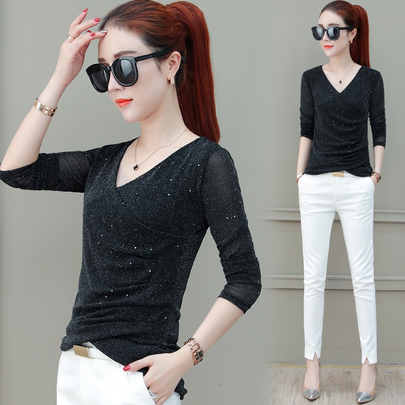 Europe station popular top 2020 new spring foreign style fashion V-neck T-shirt women's long-sleeved base small shirt giant thin