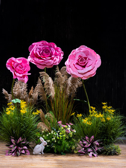 Giant Handmade Paper Flowers, Large Paper Flowers, Simulated Green Plants, Fake Flowers, Wedding Celebration Background Flowers, Decorative Window Displays