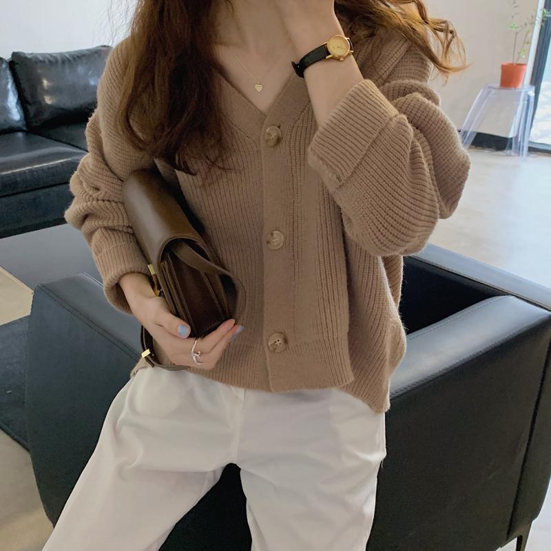 BrownKorean version easy Wear out Languid Soft waxy knitting Cardigan jacket Gentle wind V-collar Long sleeve sweater loose coat female Autumn and winter