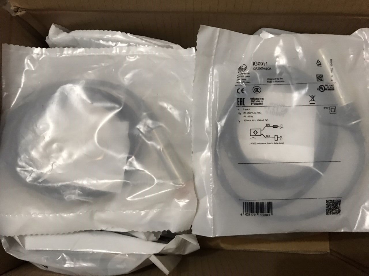 IFM Yi Fumen IG0011 sensor for the first of its type