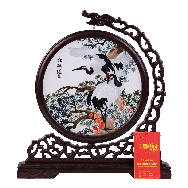 Xiang embroidery hand-made double-sided embroidery Songhe year-extension ornaments elders and teachers birthday gifts Features birthday gifts