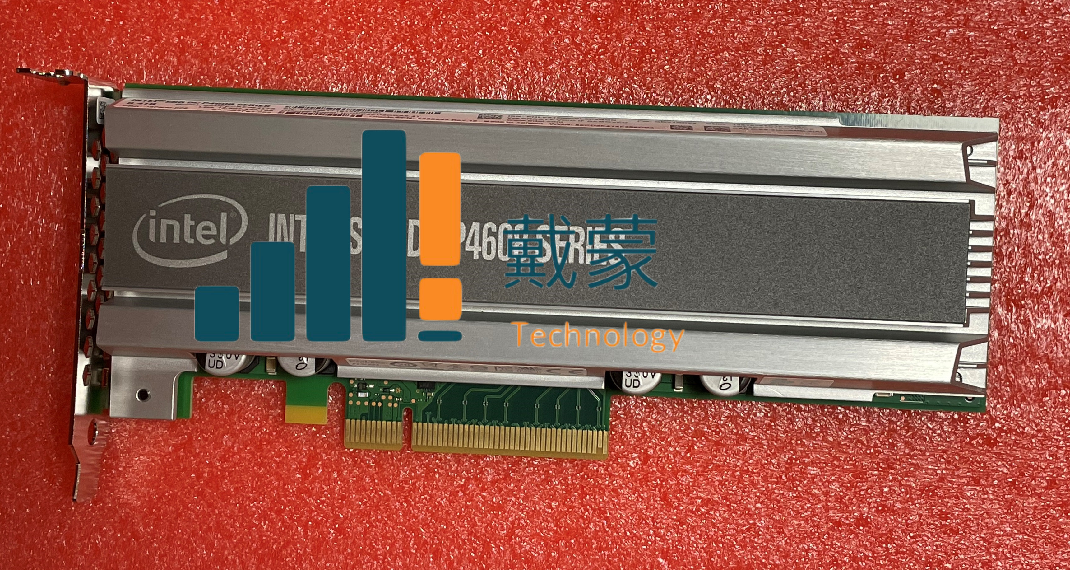 Flash Accelerator Oracle X7-2L 闪存 7335943 6.4TB Flash Accelerator F640