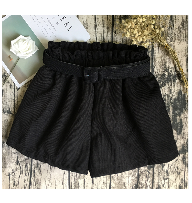 Quần hoa thu đông 2018 quần nhung kẻ ống rộng quần short nữ hoang dã Một từ eo cao là mỏng giản dị (có thắt lưng quần sooc bò nữ