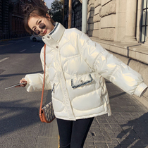 Small pregnant womens clothing autumn and winter fashion short down jacket womens winter clothing 2021 New wear late pregnancy coat