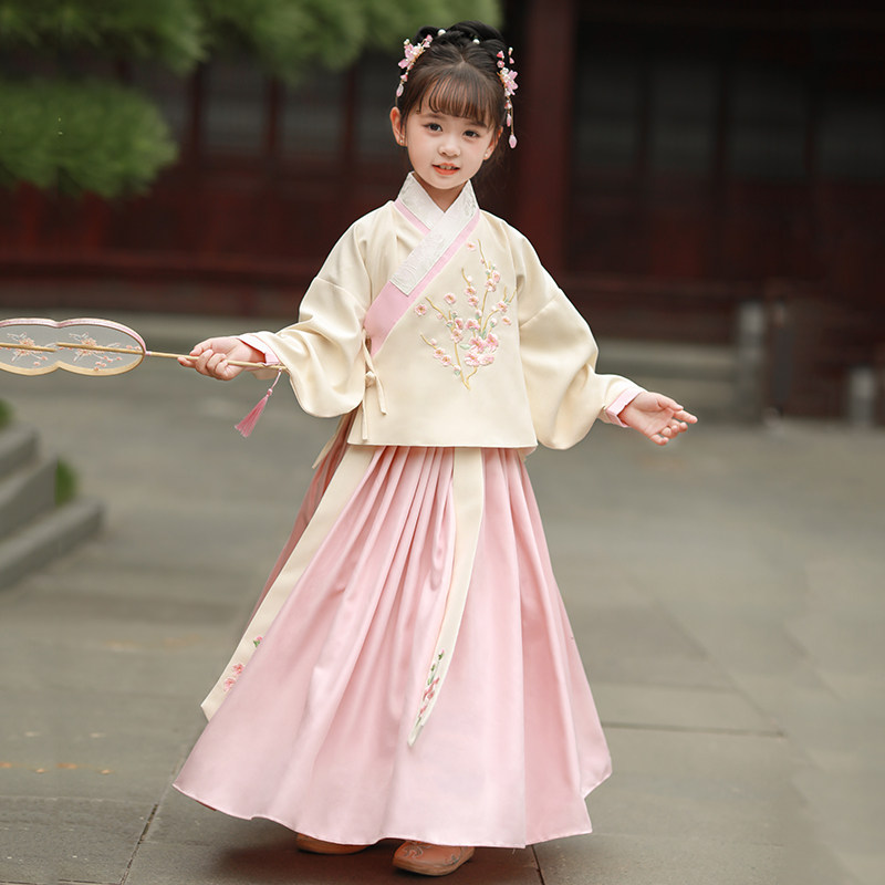 2026新款女童明制汉服套装儿童新中式春款国风古风唐装小女孩春装