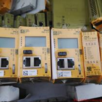 Inquiry before shooting: Pilz 772101 772142 spot brand new original physical photo