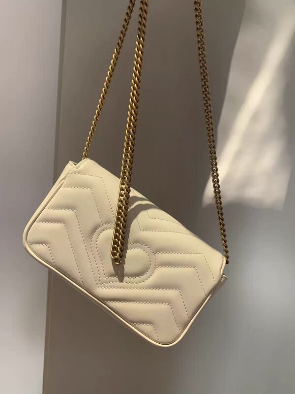 2026Mini Mameng Bag, Fashionable Genuine Leather Small Square Bag, Black and Gold Quilted Heart Chain Crossbody Bag, Women's Backpack