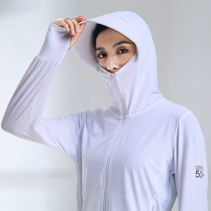 Ice silk sunscreen clothes women's 2020 new anti-UV long-sleeved summer ultra-thin breathable hooded outdoor clothes men