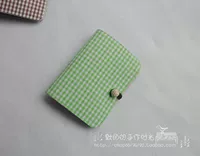 Светло -зеленая трава зеленая сетка