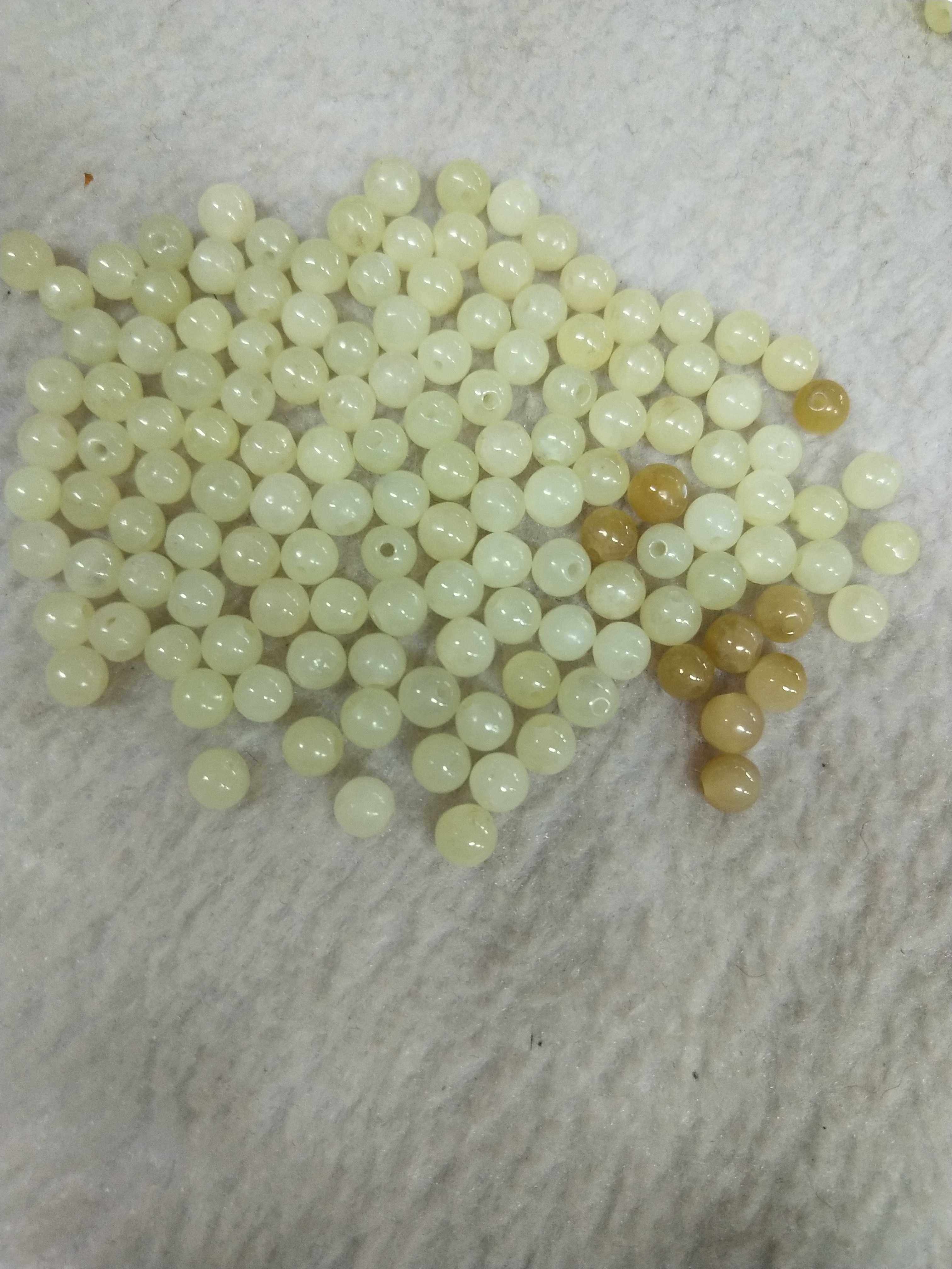 Yellow and white old jade beads 6mm