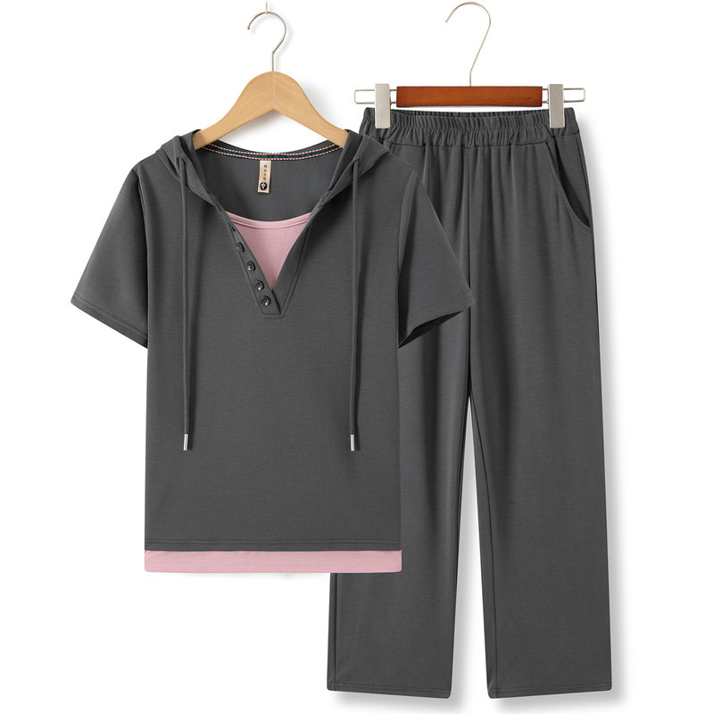 Mom's Summer Outfit Set, Two-Piece Hooded Short-Sleeve Sportswear, Middle-Aged and Elderly Women's Summer Casual Top Two-Piece Set