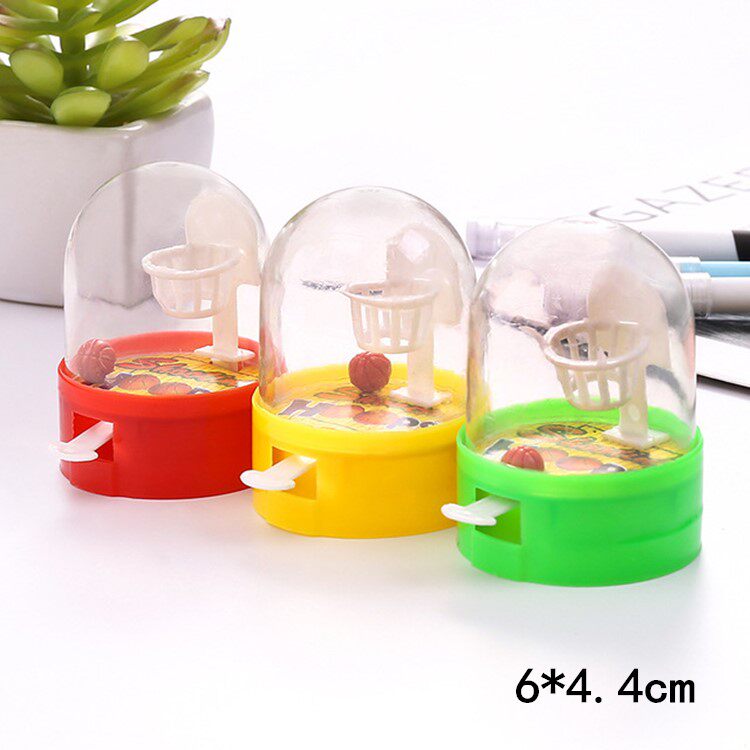 Suction cup matchmaker gadget Spider-Man creative climbing wall novel unzip reduce car Superman villain weird toys