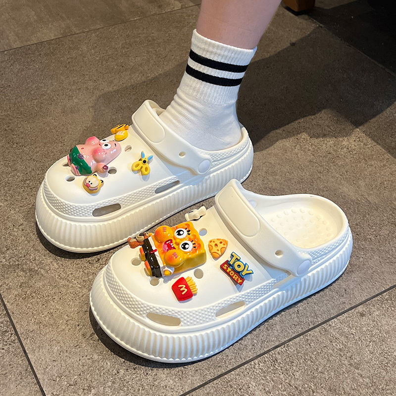 Spongebob Squarepants Cartoon Eva Clogs for Women, Summer soft sole Platform Thick-Soled DIY Closed-Toe Half-Slippers Beach Shoes Spongebob Squarepants Cartoon Eva Clogs for Women, Summer soft sole Platform Thick-Soled DIY Closed-Toe Half-Slippers Beach Shoes