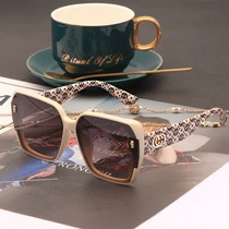 French (top luxury) Gentle Motto fashion polarized sunglasses for men and women face-showing small sunglasses UV protection