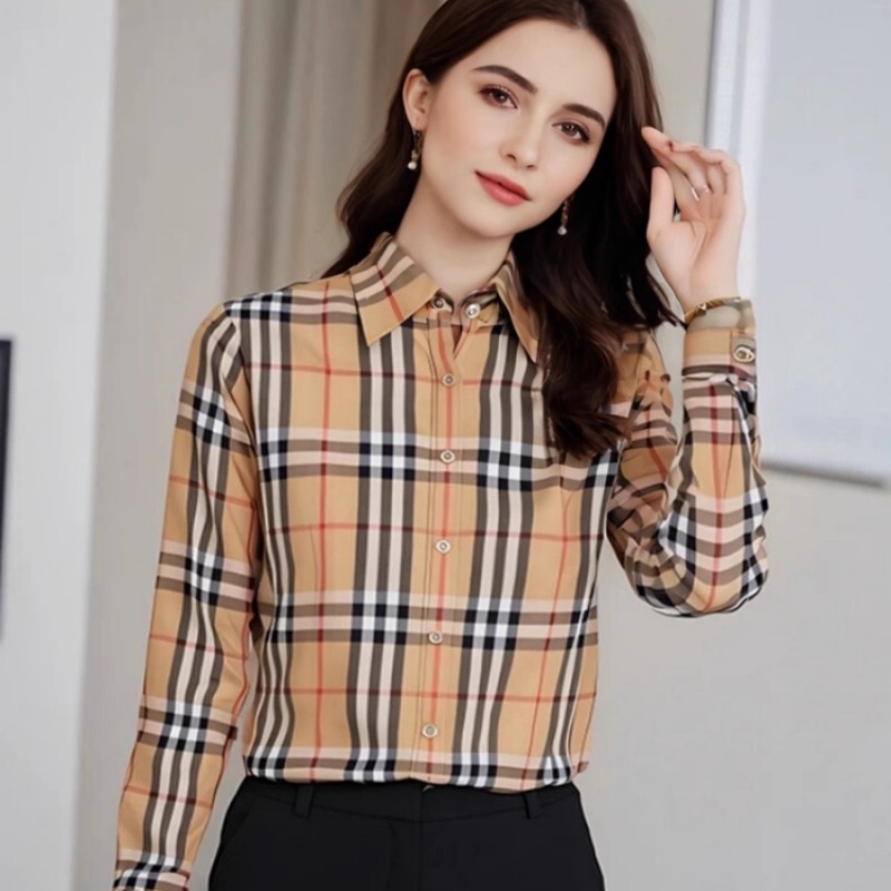 2026 Spring and Autumn New Khaki Plaid Shirt for Women, British Style Long Sleeve, Plus Size, Versatile, Slimming Cotton Square Collar Shirt