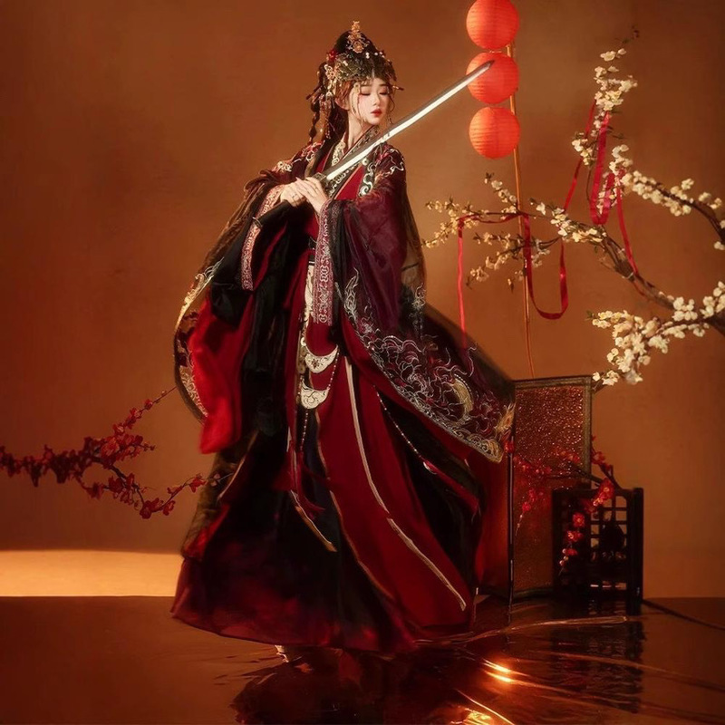 Original Hanfu for Both Men and Women [Red Lotus Fire] Straight Hem Warring States Robe, Restored with Heavy Embroidery and Improved Design
