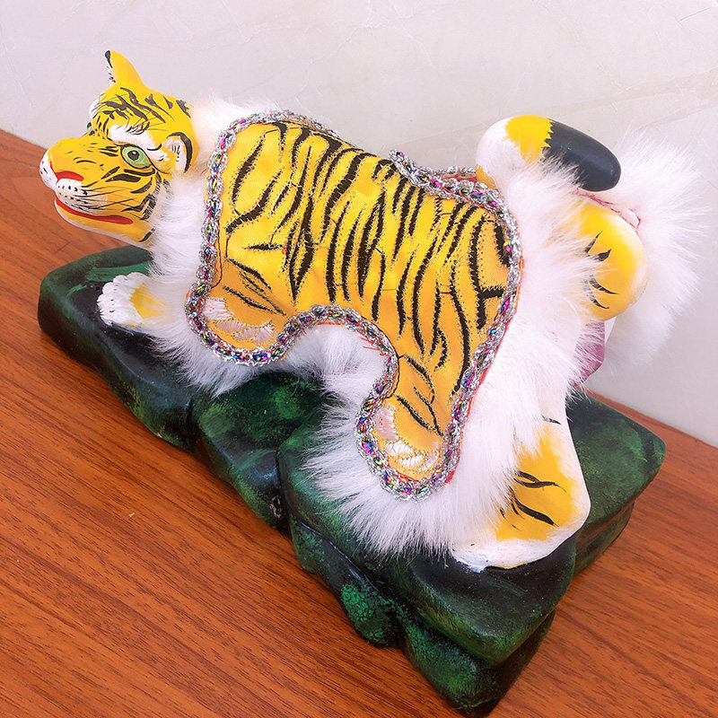 The god god god god god god god god god gown gown decorative goods