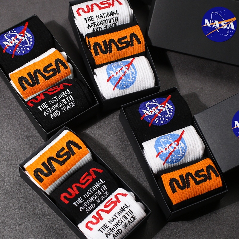 Socks for Men and Women, Mid-Calf Length, ins Trendy Letter Nasa Black and White Personalized Street Hip-Hop Pure Cotton High-Top Long Socks